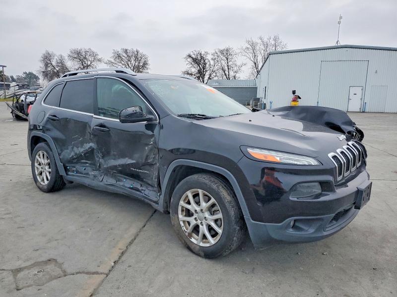 Photo 4 from auction – 2018 JEEP CHEROKEE L with VIN 1C4PJLCBXJD615336