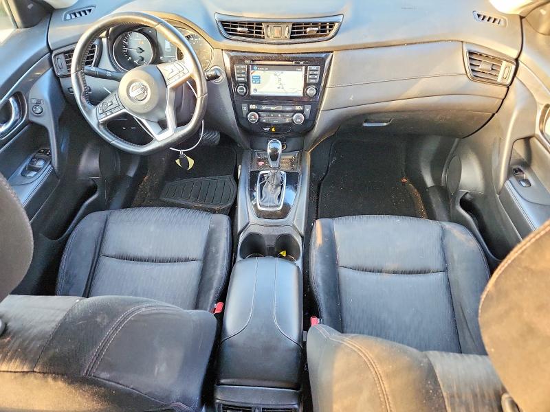 Photo 8 from auction – 2017 NISSAN ROGUE S with VIN JN8AT2MT2HW399633