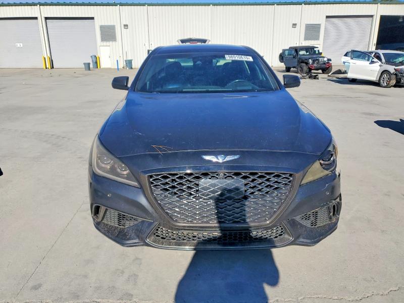 Photo 5 from auction – 2018 GENESIS G80 with VIN KMHGN4JB3JU222951