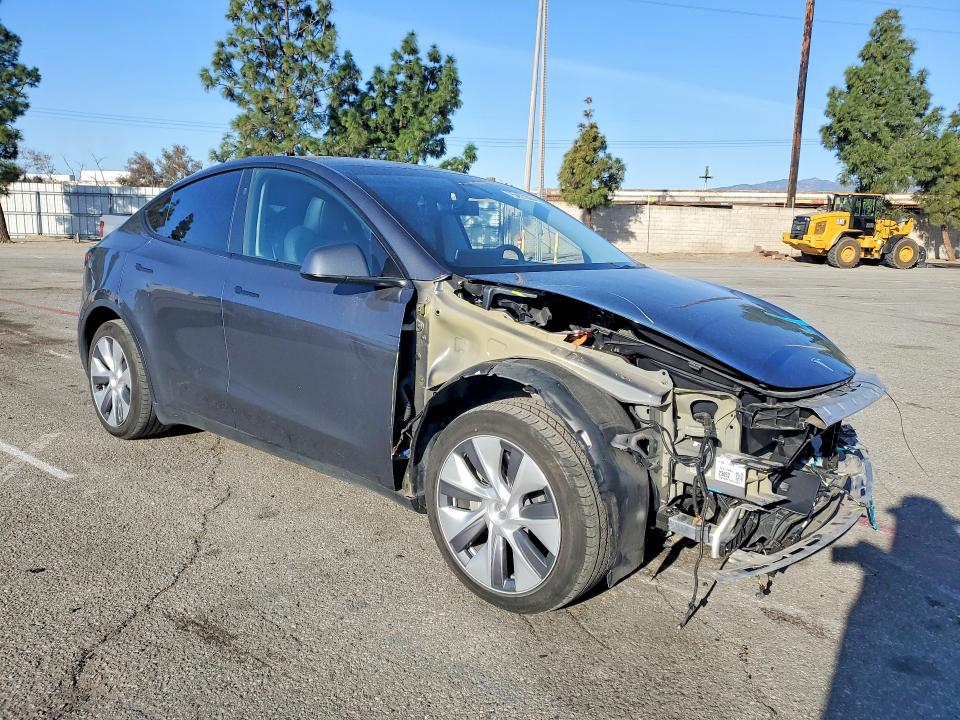 Photo 4 from auction – 2023 TESLA MODEL Y with VIN 7SAYGDEE2PA140511