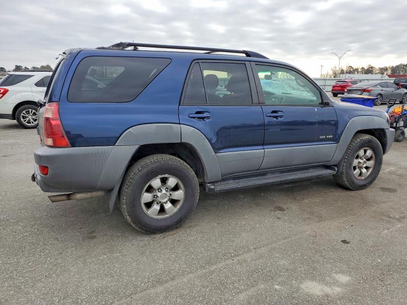 Photo 3 from auction – 2003 TOYOTA 4RUNNER SR with VIN JTEBU14R438001472