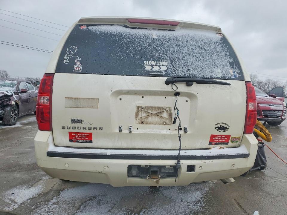 Photo 6 from auction – 2008 CHEVROLET SUBURBAN C with VIN 1GNFC16J48R196434