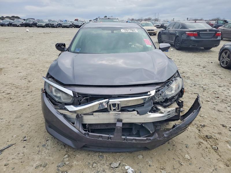 Photo 5 from auction – 2018 HONDA CIVIC LX with VIN 2HGFC2F5XJH578248