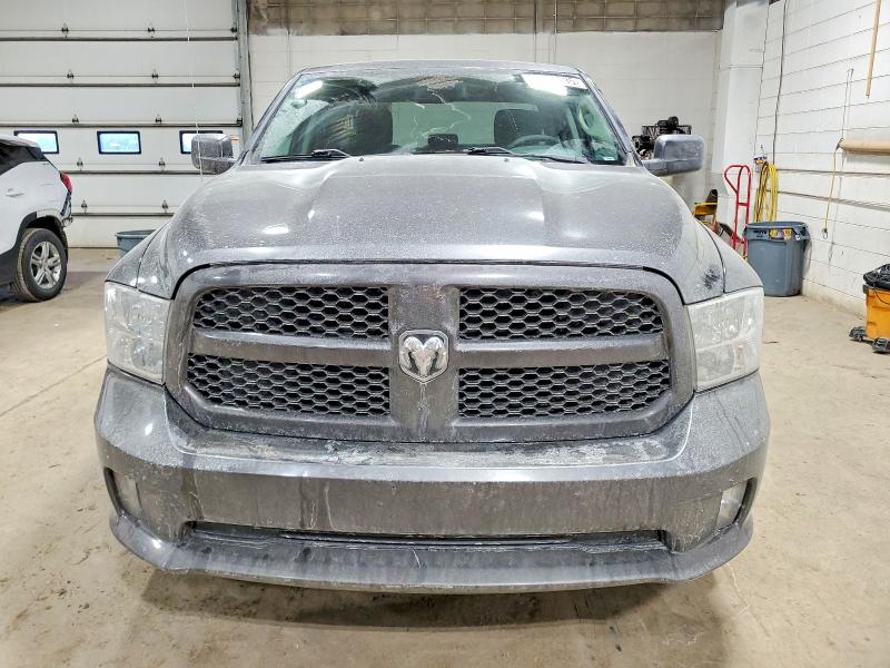 Photo 5 from auction – 2017 RAM 1500 with VIN 1C6RR7FT7HS761767