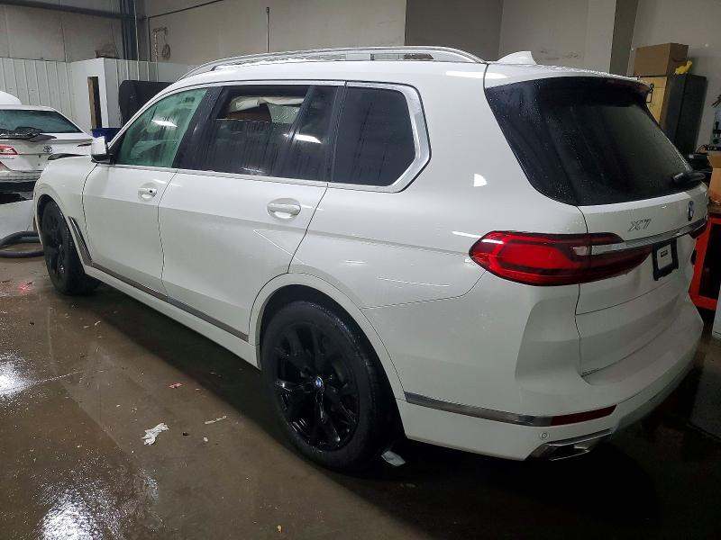 Photo 2 from auction – 2022 BMW X7 XDRIVE4 with VIN 5UXCW2C04N9L82652