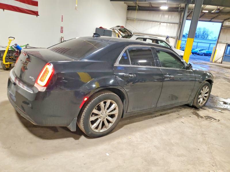 Photo 3 from auction – 2015 CHRYSLER 300C with VIN 2C3CCAKG9FH808554