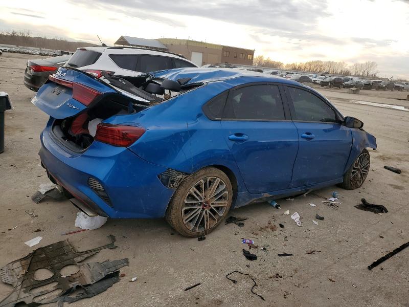 Фото 3 с аукциона – 2023 KIA FORTE GT с VIN 3KPF44AC2PE536478