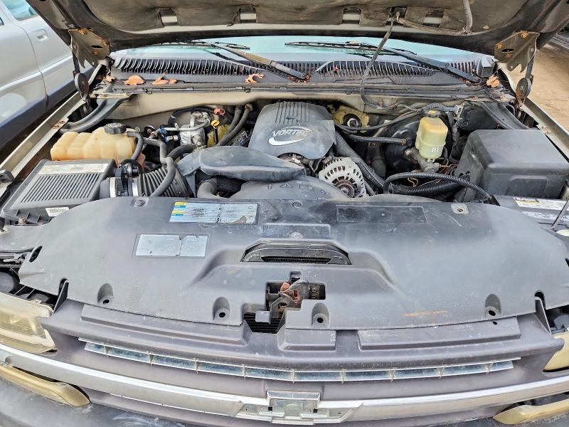 Photo 11 from auction – 2002 CHEVROLET SILVERADO with VIN 1GCEK14V52Z339203