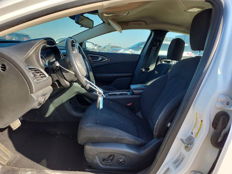 Photo 7 from auction – 2016 CHRYSLER 200 with VIN 1C3CCCAB8GN128722