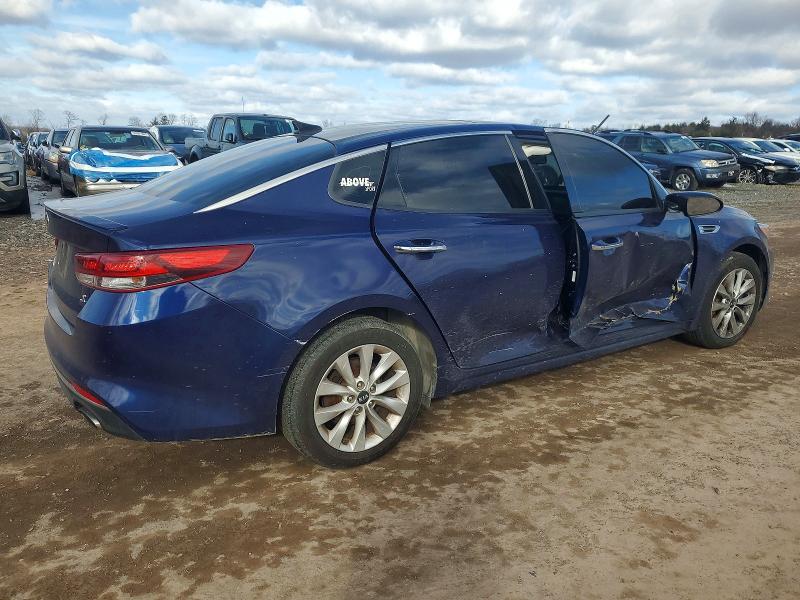 Photo 3 from auction – 2018 KIA OPTIMA LX with VIN 5XXGT4L33JG240713