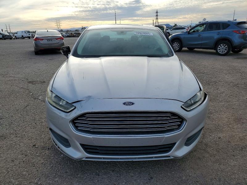 Photo 5 from auction – 2016 FORD FUSION SE with VIN 3FA6P0LU5GR166194