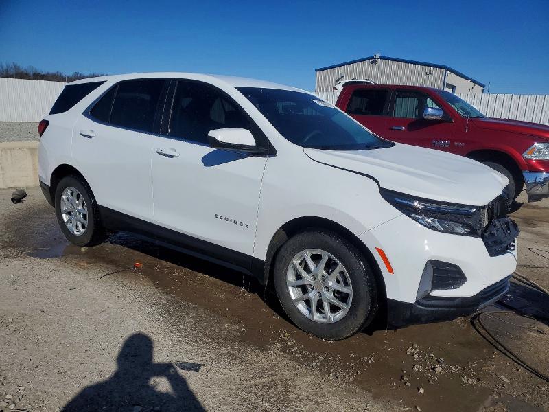 Photo 4 from auction – 2023 CHEVROLET EQUINOX with VIN 3GNAXKEG9PS179439