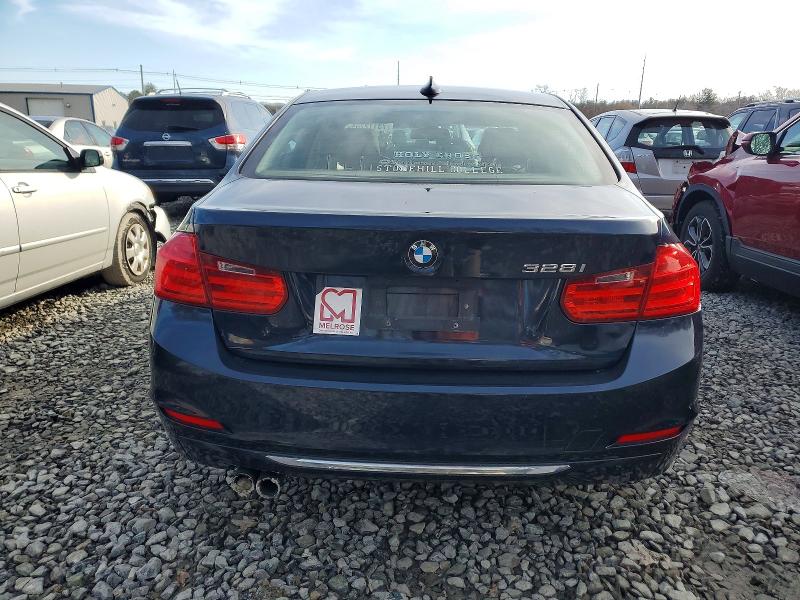 Photo 6 from auction – 2012 BMW 328 I with VIN WBA3A5C54CF258342