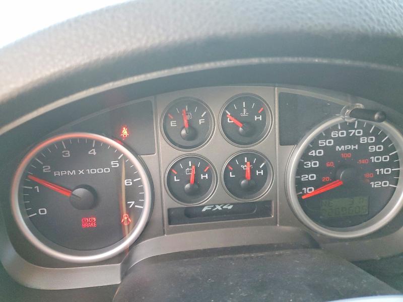 Photo 9 from auction – 2005 FORD F150 with VIN 1FTPX14595NB10710