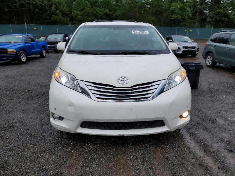Photo 5 from auction – 2011 TOYOTA SIENNA XLE with VIN 5TDDK3DC7BS014981