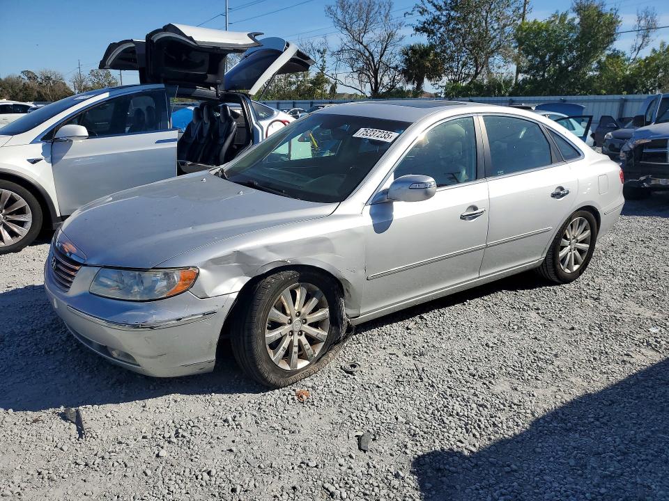 HYUNDAI AZERA GLS 2010 with VIN KMHFC4DF1AA459150 - Photo from auction