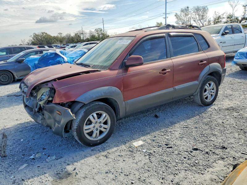 HYUNDAI TUCSON 2008 with VIN KM8JN12D98U896620 - Photo from auction