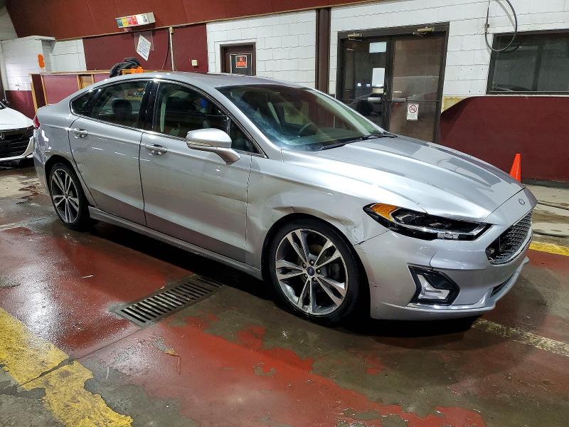 Photo 4 from auction – 2020 FORD FUSION TIT with VIN 3FA6P0D92LR192983
