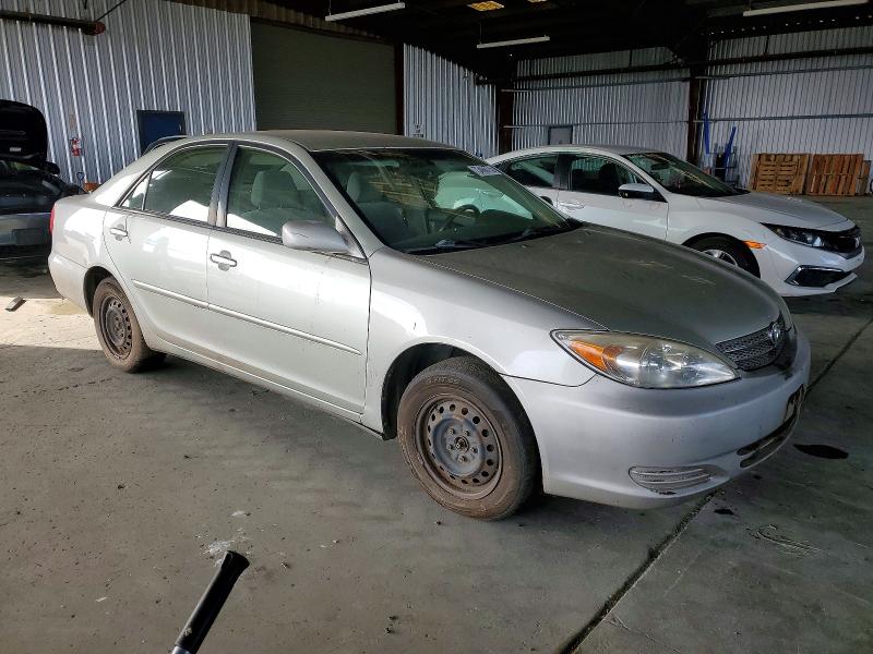 Photo 4 from auction – 2002 TOYOTA CAMRY with VIN JTDBE32K020043332