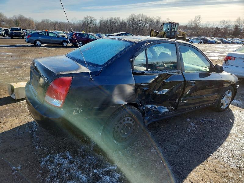 Photo 3 from auction – 2003 HYUNDAI ELANTRA with VIN KMHDN45D53U531094
