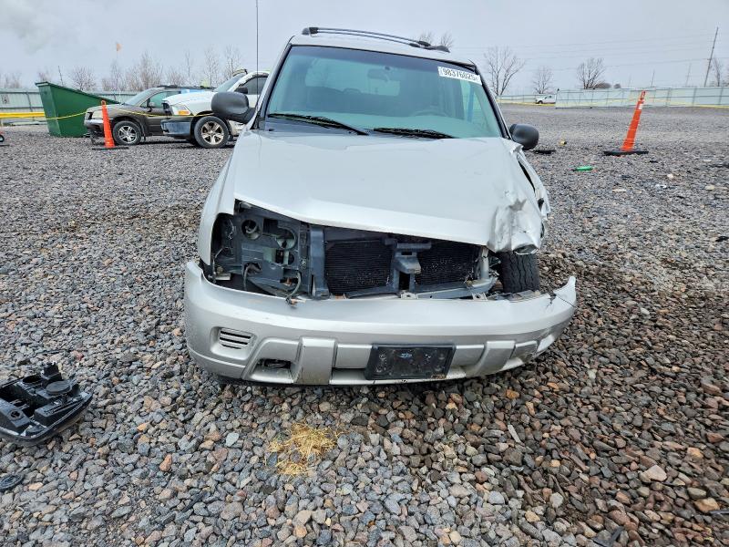 Photo 5 from auction – 2004 CHEVROLET TRAILBLAZE with VIN 1GNDT13S742138776