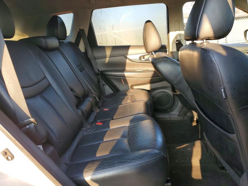 Photo 10 from auction – 2015 NISSAN ROGUE with VIN 5N1AT2MT0FC821260