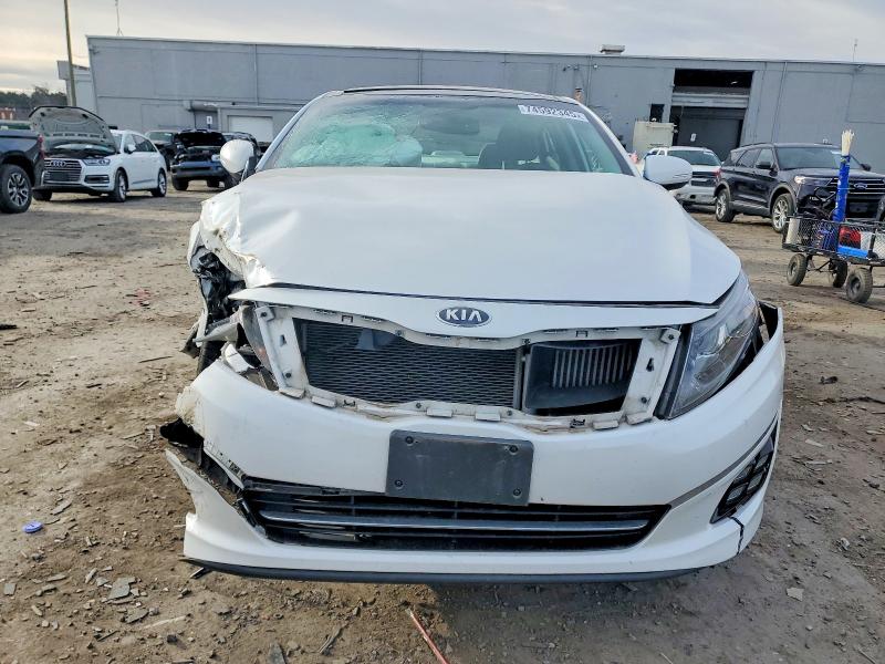 Photo 5 from auction – 2015 KIA OPTIMA SX with VIN 5XXGR4A64FG430491