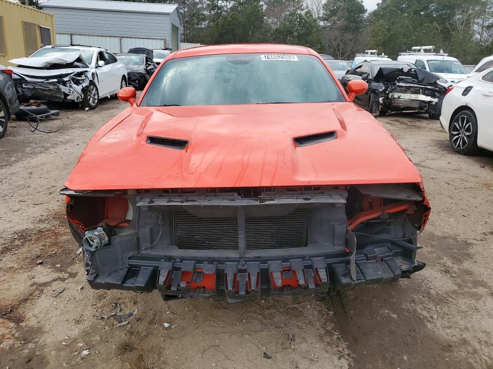 Photo 5 from auction – 2018 DODGE CHALLENGER with VIN 2C3CDZAG8JH321514