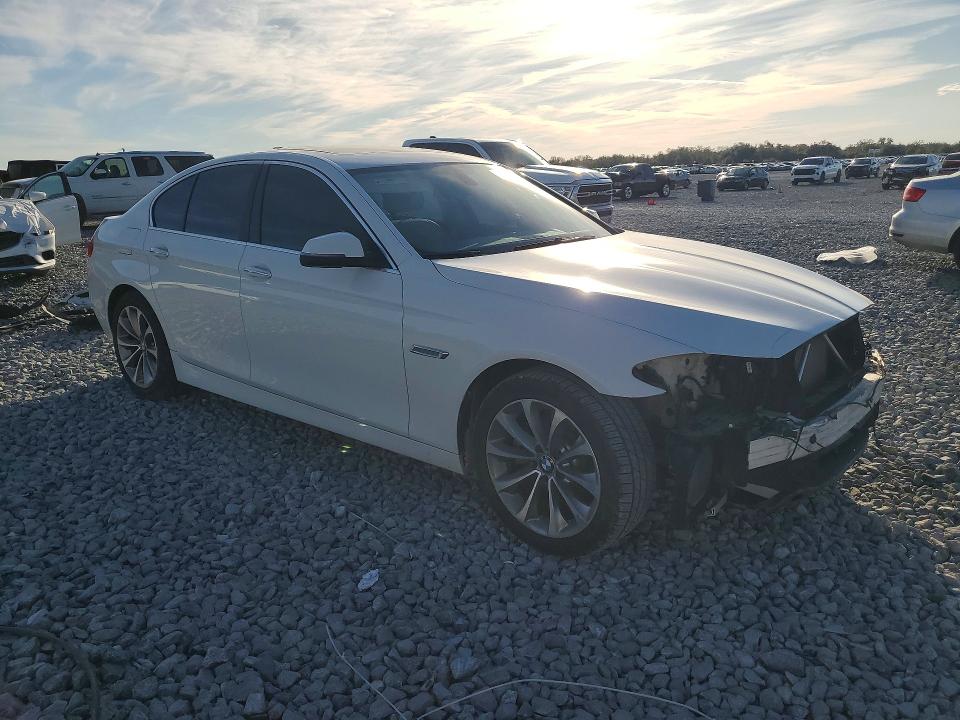 Photo 4 from auction – 2016 BMW 528 I with VIN WBA5A5C58GG347100
