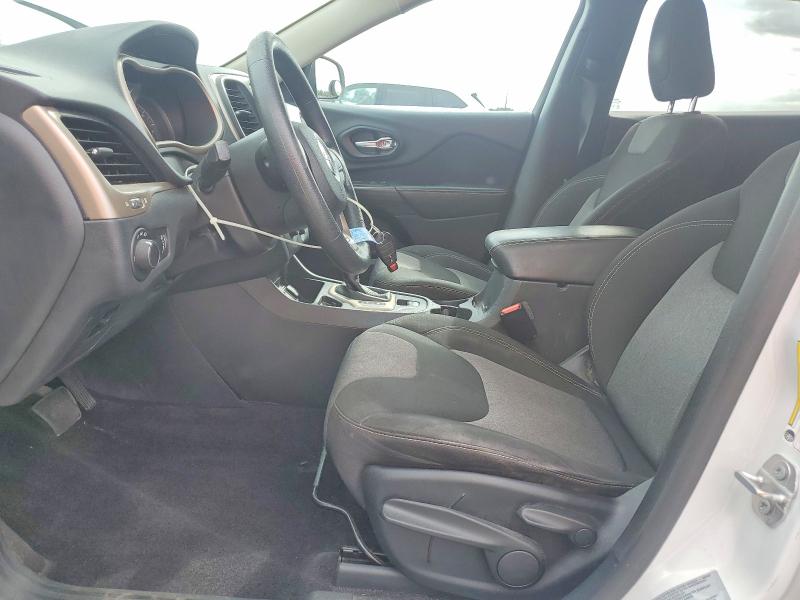 Photo 7 from auction – 2016 JEEP CHEROKEE S with VIN 1C4PJLAB5GW282009