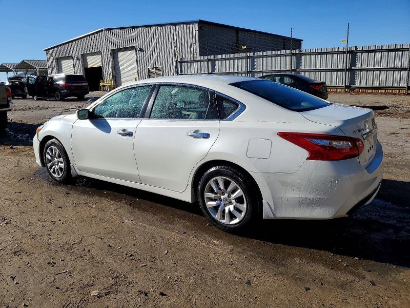 Photo 2 from auction – 2016 NISSAN ALTIMA 2.5 with VIN 1N4AL3AP0GC267064