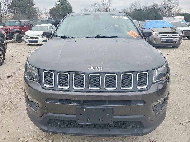 Photo 5 from auction – 2019 JEEP COMPASS LA with VIN 3C4NJDBB2KT629550