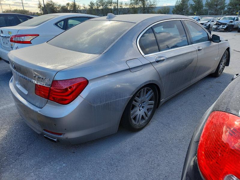 Photo 3 from auction – 2011 BMW 740 LI with VIN WBAKB4C55BC574562