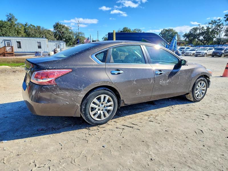 Photo 3 from auction – 2013 NISSAN ALTIMA 2.5 with VIN 1N4AL3AP6DC276086