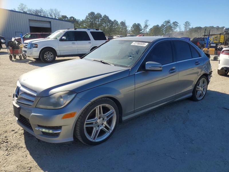 MERCEDES-BENZ C 250 2013 with VIN WDDGF4HB6DA833740 - Photo from auction