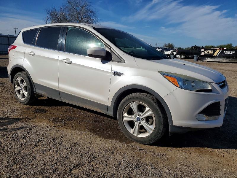 Photo 4 from auction – 2015 FORD ESCAPE SE with VIN 1FMCU0G75FUB61008