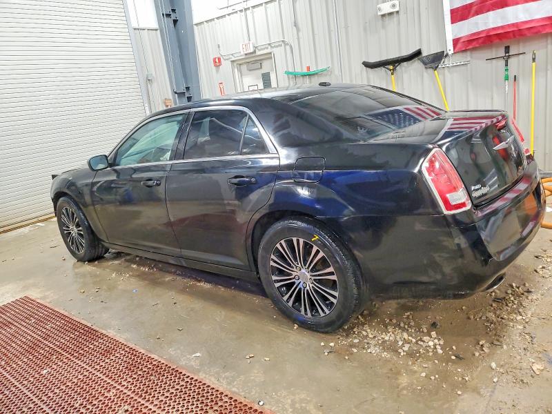 Photo 2 from auction – 2014 CHRYSLER 300 S with VIN 2C3CCAGG6EH185255