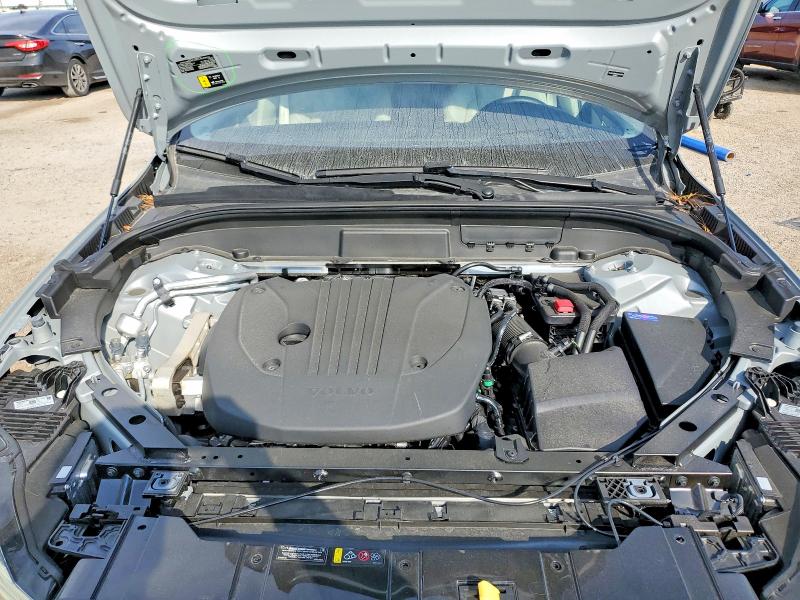 Photo 12 from auction – 2025 VOLVO XC60 ULTRA with VIN YV4M12RM6S1016519
