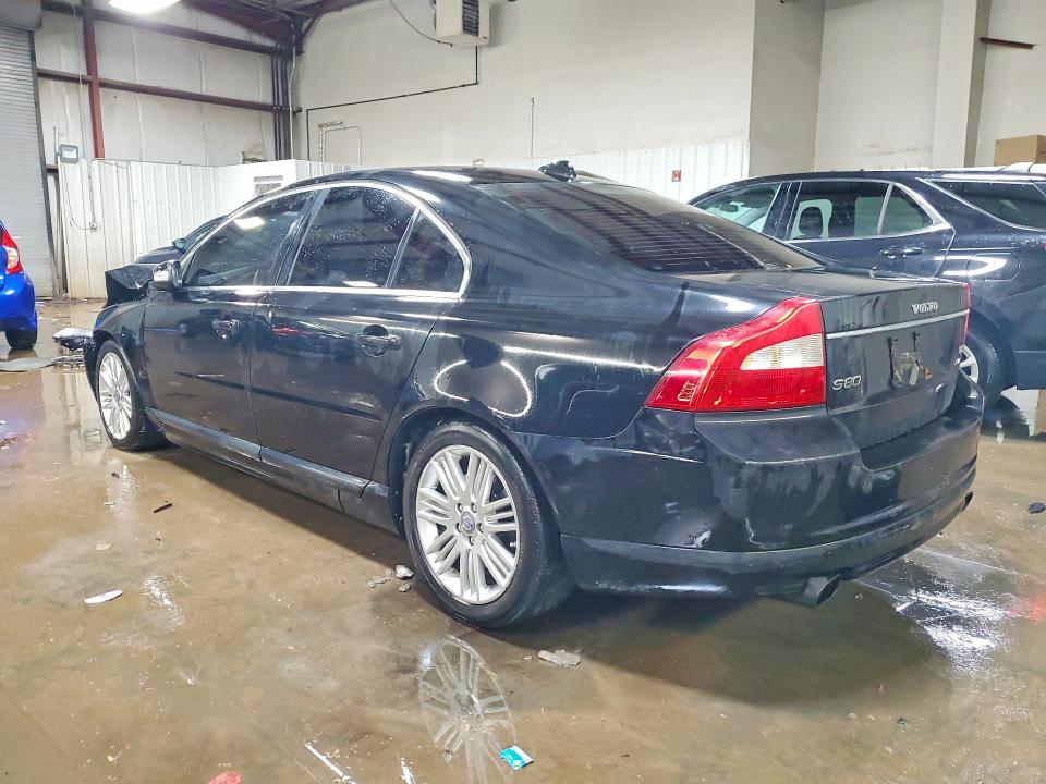 Photo 2 from auction – 2007 VOLVO S80 V8 with VIN YV1AH852071042818