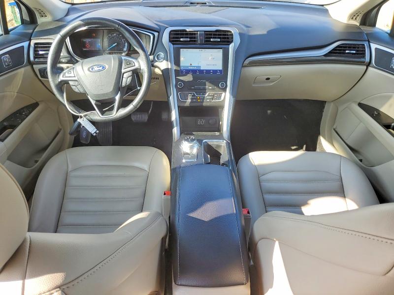 Photo 8 from auction – 2020 FORD FUSION SEL with VIN 3FA6P0CD4LR134802