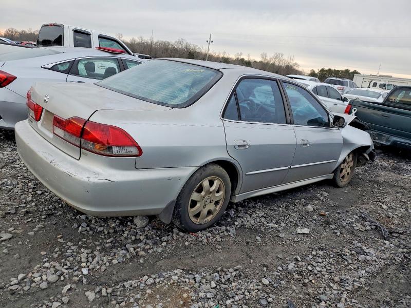 Photo 3 from auction – 2002 HONDA ACCORD EX with VIN 1HGCG56652A140688