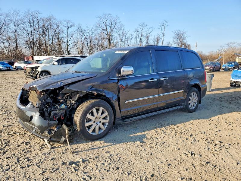 CHRYSLER TOWN & COU 2012 with VIN 2C4RC1CG8CR227962 - Photo from auction