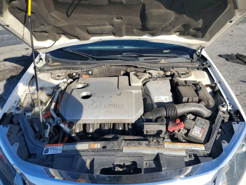 Photo 11 from auction – 2011 FORD FUSION HYB with VIN 3FADP0L31BR335666