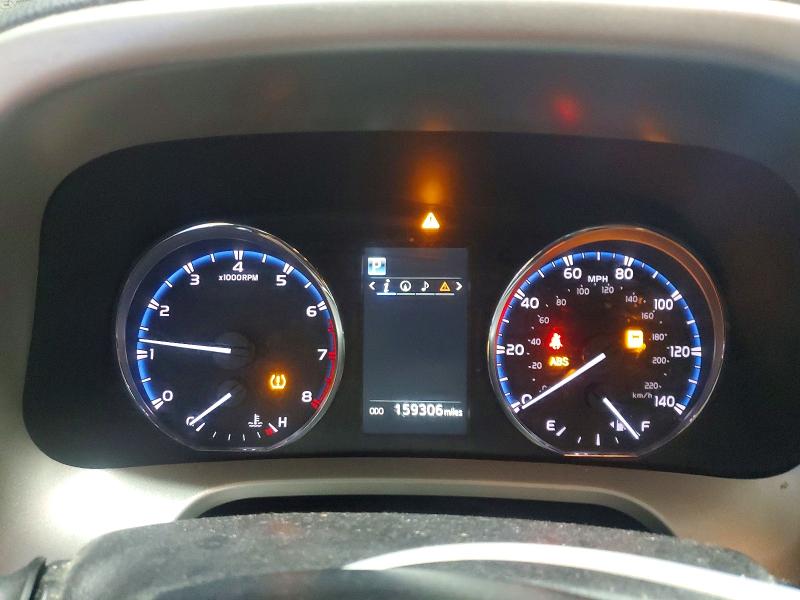 Photo 9 from auction – 2016 TOYOTA RAV4 with VIN 2T3RFREV4GW440064