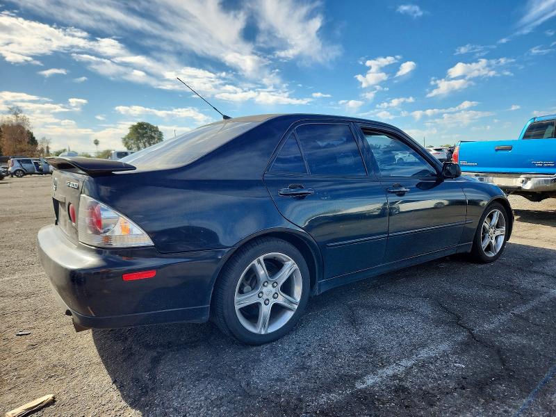 Photo 3 from auction – 2001 LEXUS IS 300 with VIN JTHBD182310016119