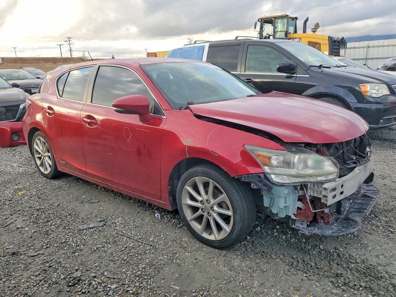 Photo 4 from auction – 2013 LEXUS CT 200 with VIN JTHKD5BH7D2134798