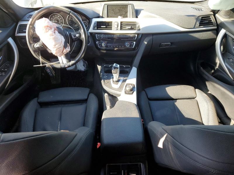 Photo 8 from auction – 2017 BMW 320 XI with VIN WBA8A3C36HK693127