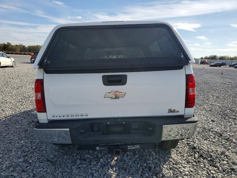 Photo 6 from auction – 2007 CHEVROLET SILVERADO with VIN 2GCEC19C271570256
