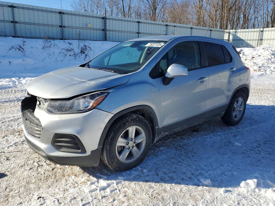 CHEVROLET TRAX 2020 with VIN 3GNCJKSB3LL111001 - Photo from auction