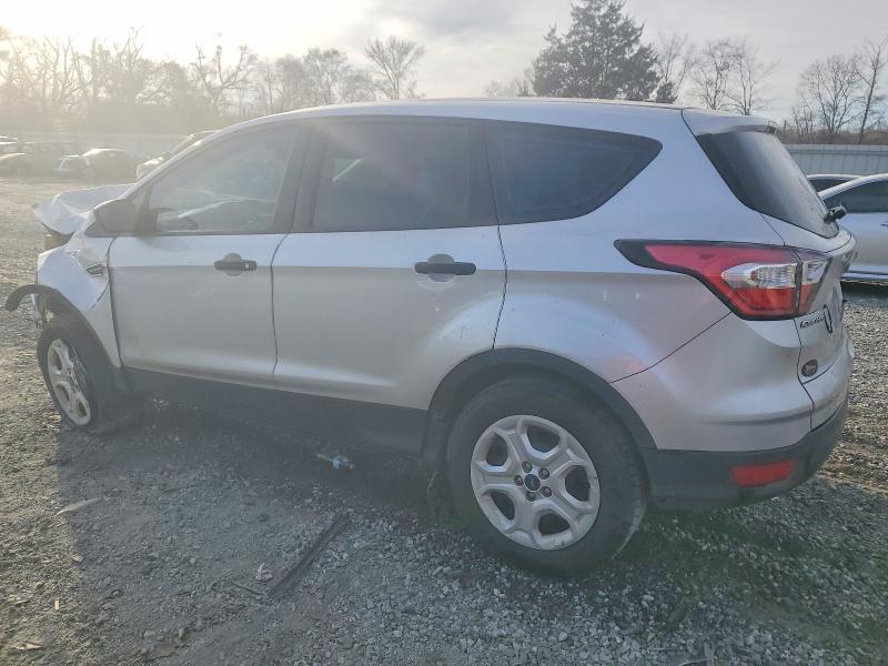 Photo 2 from auction – 2017 FORD ESCAPE with VIN 1FMCU0F73HUB48679